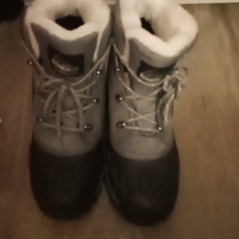 ITASCA fleece lined boots
